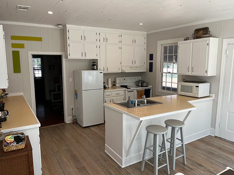 3302 Milledgeville Rd — Photo 3
