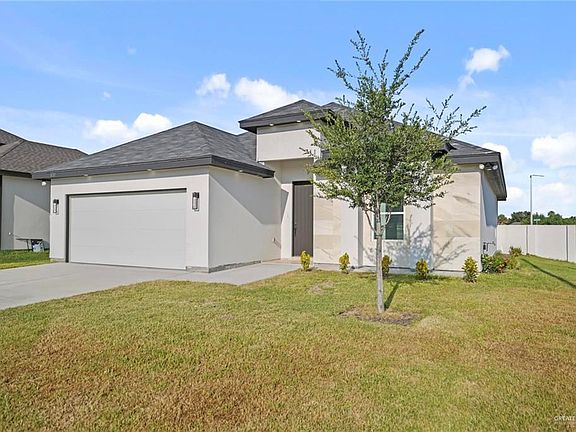 2nd image of 5202 N 43rd Ln