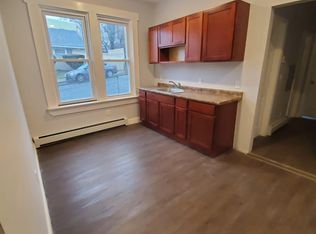 29 Essex St #1R, Irvington, NJ
