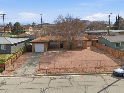 3138 Gregory Dr, Mojave, CA, 93501