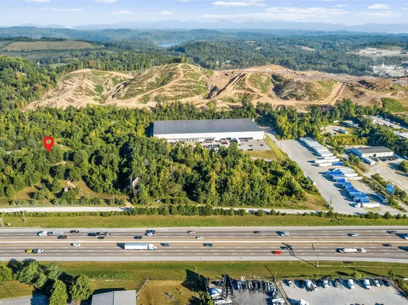 16020 El Camino Ln, Lenoir City, TN 37771