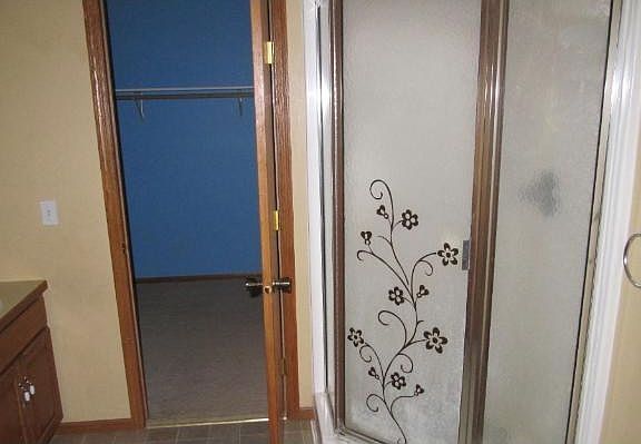 5th image of 38525 Tamworth Ave
