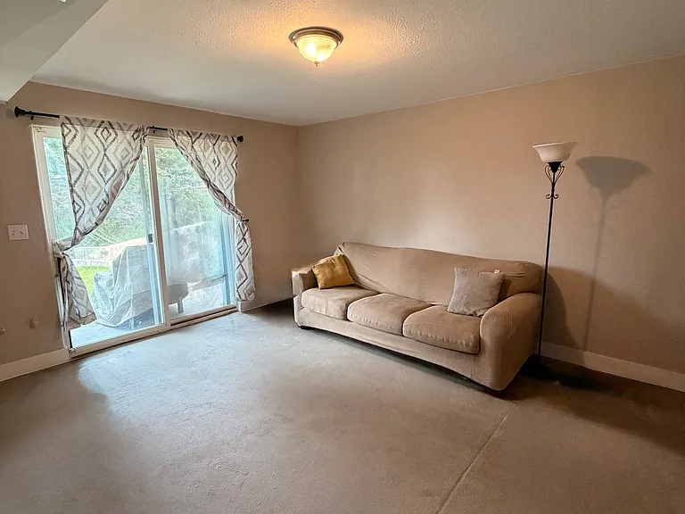 2031 Oakcrest Cir — Photo 38