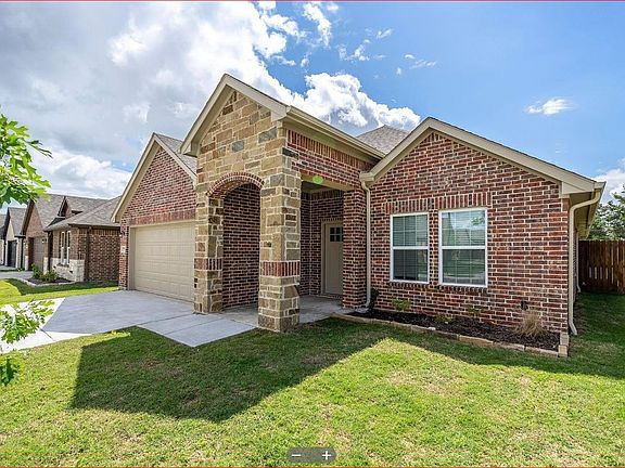 2nd image of 7702 Grant Ln