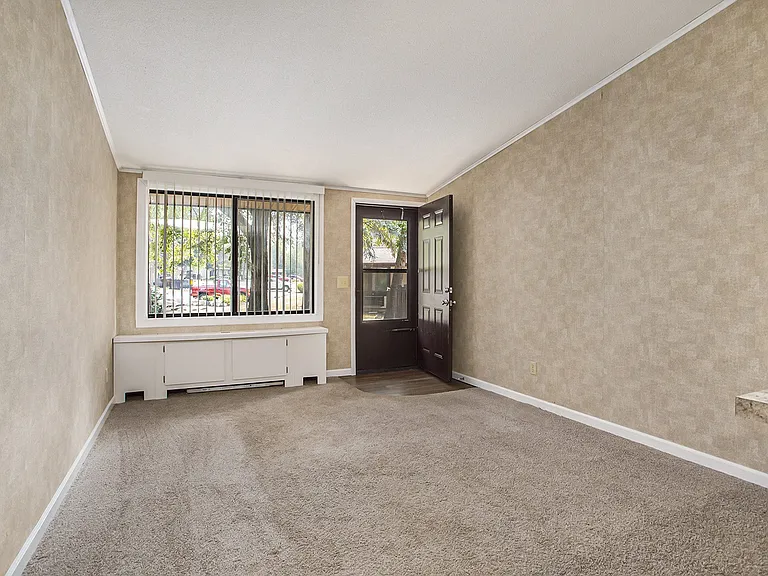 Limewood Apartments — Photo 9