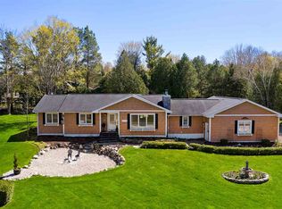 1075 Woodridge Dr, Petoskey, MI 49770