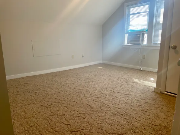 7 Oregon St, Mercersburg, PA 17236