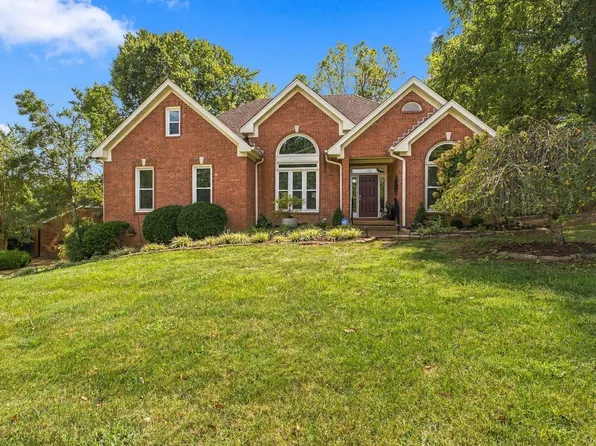 8207 Poplar Creek Rd, Nashville, TN 37221