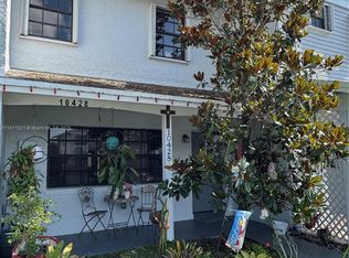 Pembroke Point Section Tw, Pembroke Pines, FL 33026