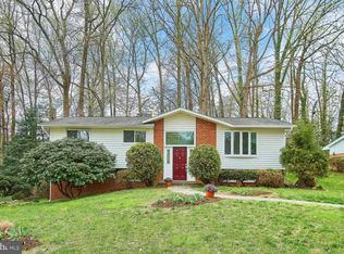 8715 Victoria Rd, Springfield, VA 22151