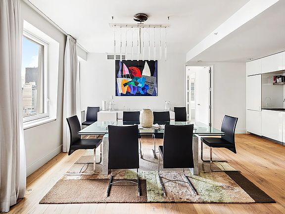 3rd image of 70 W 45th St APT 32A