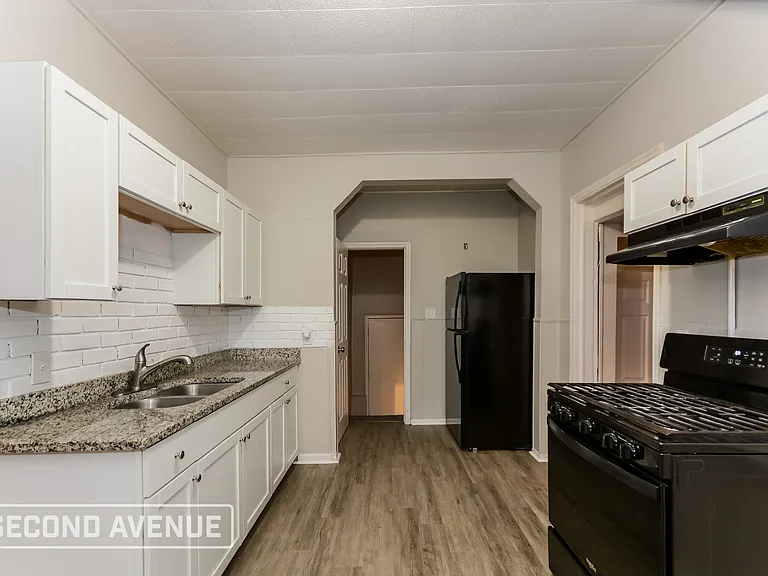 1311 Manss Ave — Photo 13