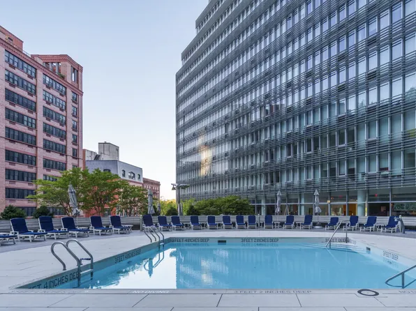 554 West 54th Street image 20 of 42