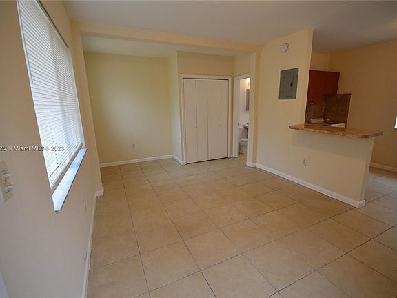 2nd image of 686 NE 85th St #1B