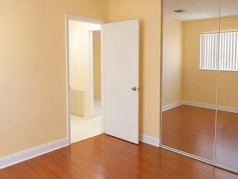 4116 NW 88th Ave #207 — Photo 9