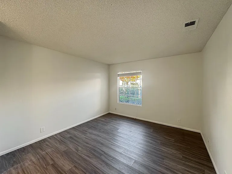 10710 Aderman Ave #43 — Photo 12
