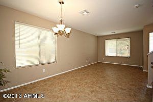 5th image of 2422 W Lucia Dr