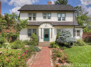 2308 Everest Ave SE, Grand Rapids, MI 49507