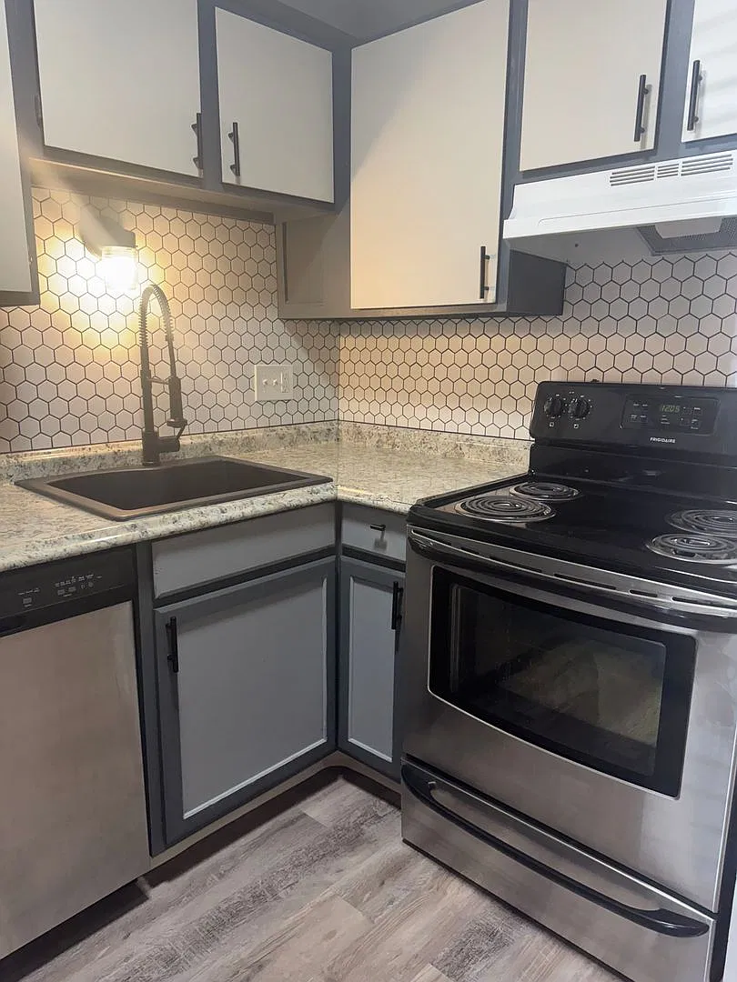 Welcome to The Lofts at Rock Vue — Photo 1