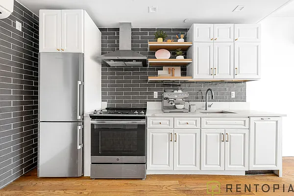 Rented by JCS Realty Group LLC | media 3