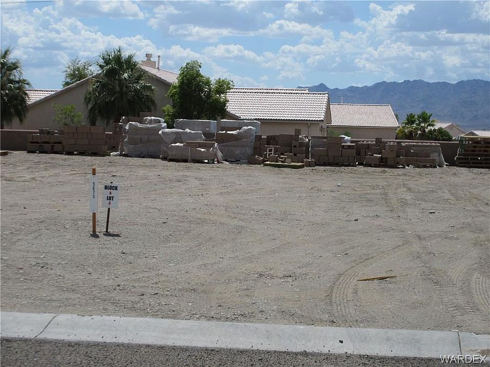 2nd image of 5691 S Casa Bonita