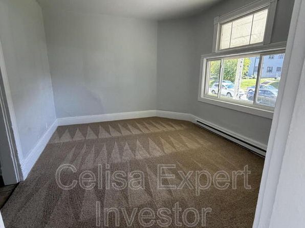 121 E Suttenfield St #1