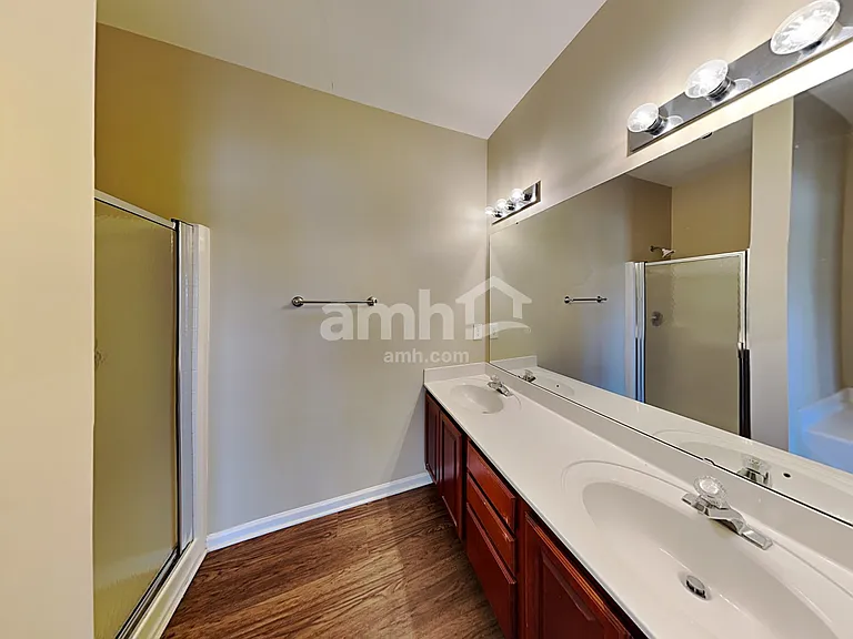 2000 Sweet Gum Ct — Photo 10