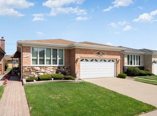 8456 W Brodman Ave, Chicago, IL