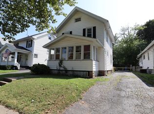 30 Lawndale Ter, Rochester, NY 14609