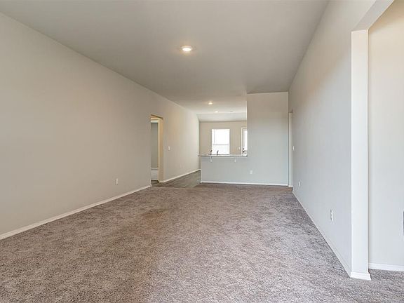 5th image of 3912 Elm Ridge St