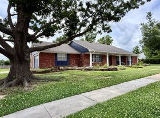 9022 E 30th St, Tulsa, OK 74129