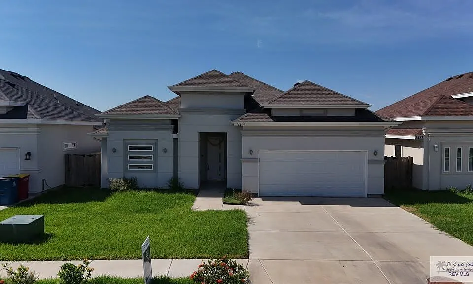 3417 Sandalwood Dr