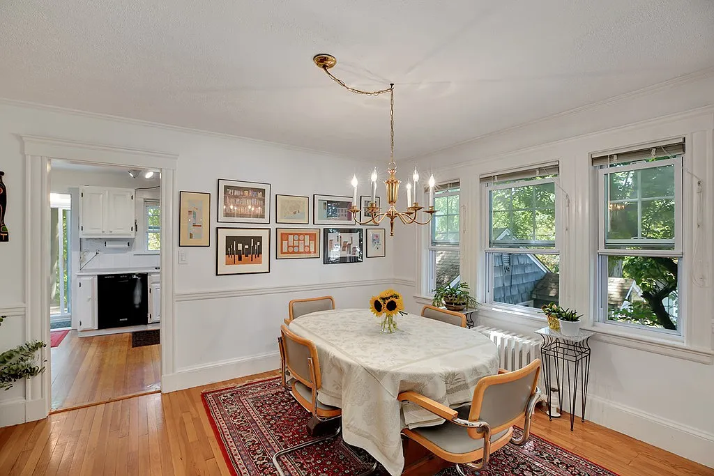 2 bed, 1170 sqft, $2,950 — Photo 4