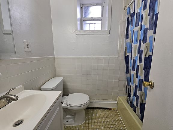 3rd image of 94-20 Albert Rd #1D