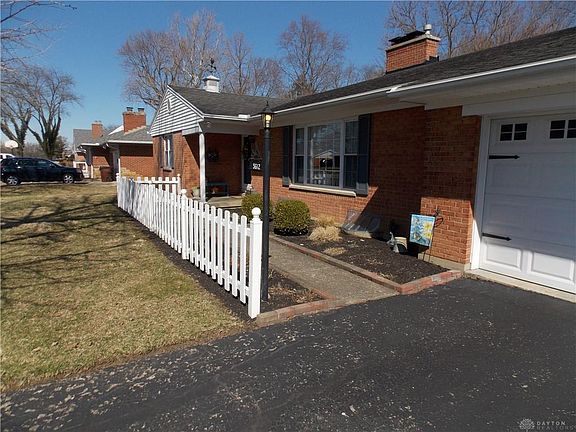 3rd image of 5612 Barbanna Ln