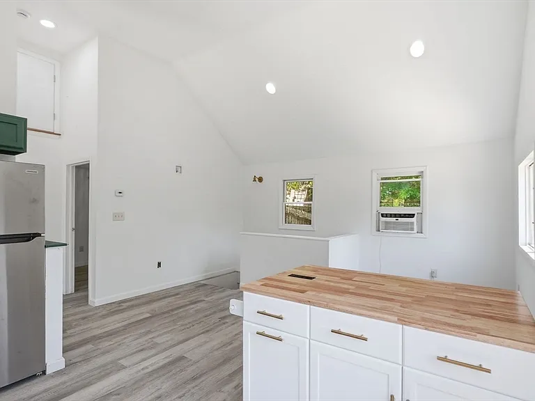 10 Fir Rd — Photo 27