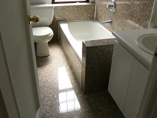 Rented by Sky Management | media 7