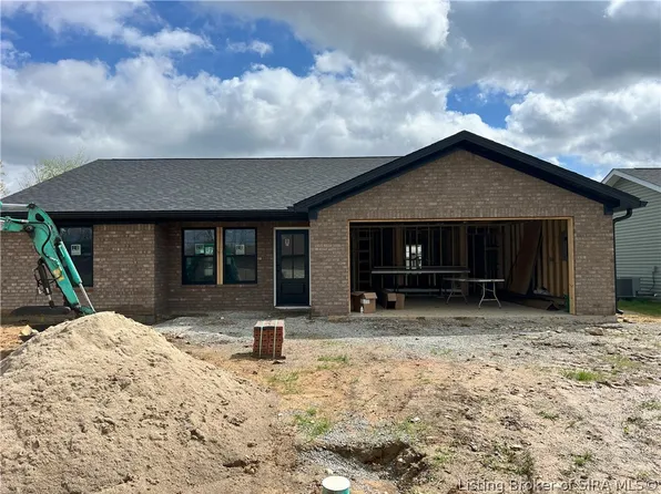 110 Stoner Way, New Washington, IN 47162