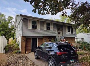 151 Cleveland Cir, Granville, IL 61326