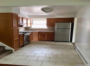 16412 95th St, Jamaica, NY 11414