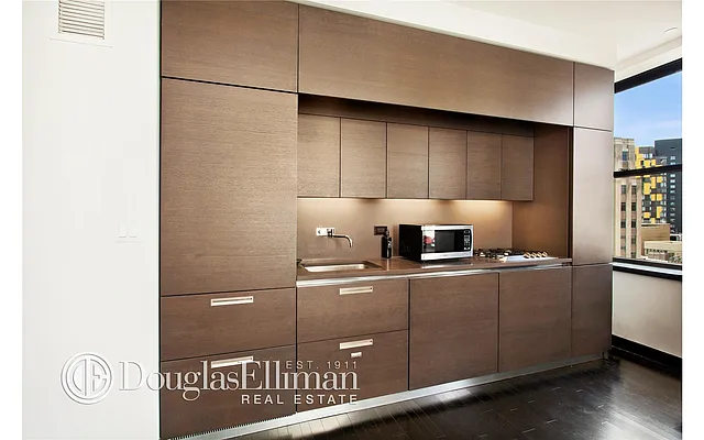 Sold by Douglas Elliman | media 24