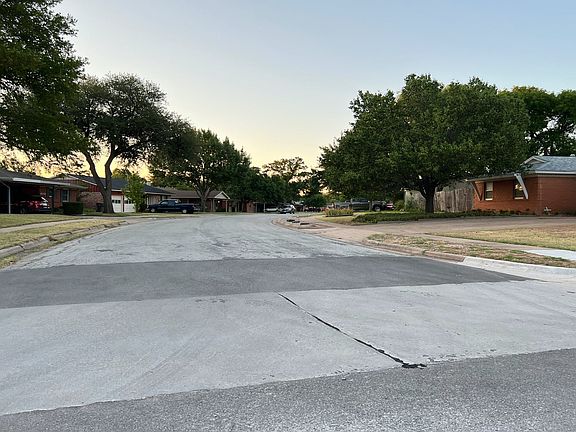 4th image of 4610 Alamo Dr