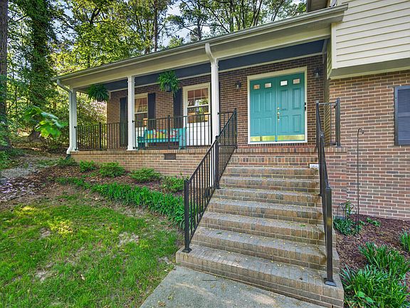 3rd image of 1202 Cassandra Dr