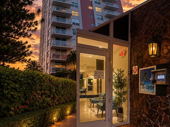 3rd image of 3161 S Ocean Dr APT 601