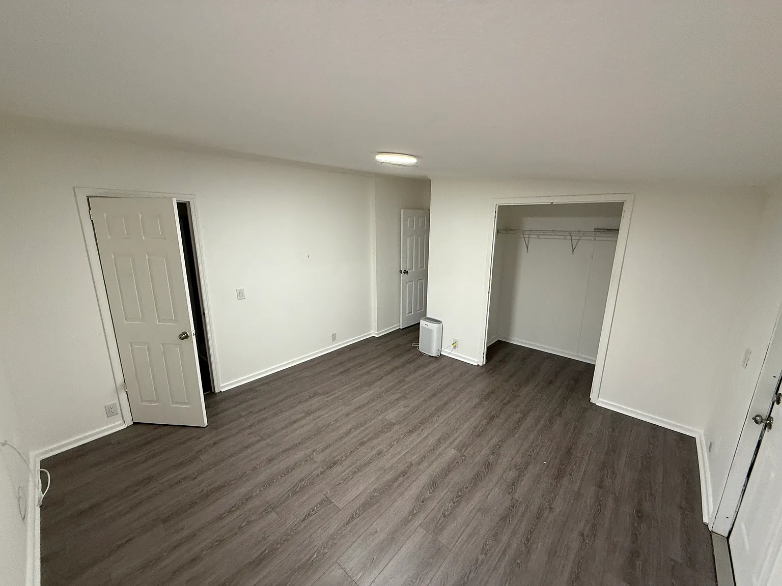 23078 Watergate Cir — Photo 4