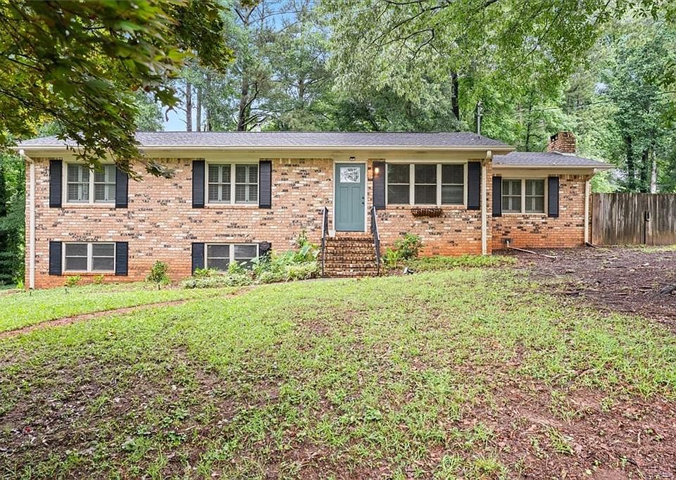 1st image of 3070 Mary Dr