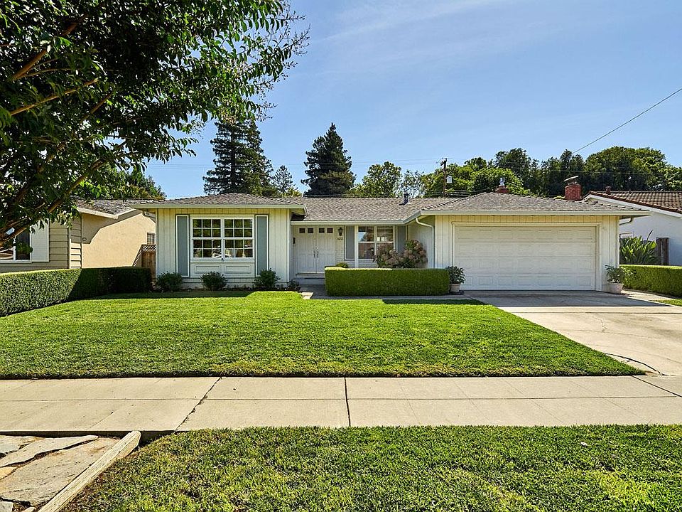 1st image of 3672 Mona Way
