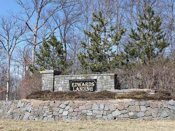 Edwards Landing Entrance