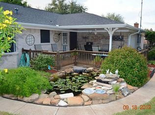 3902 Windsor Dr, Deer Park, TX 77536