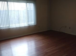555 E Lewiston Ave #107, Ferndale, MI 48220